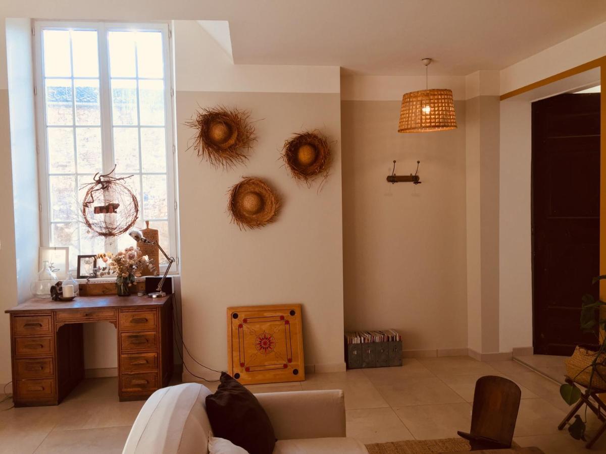 Ferme St Pierre 2 Suites Avec Repas, Piscine, Clim, Cheminee Ou Baignoire Spa Chabeuil Exterior foto
